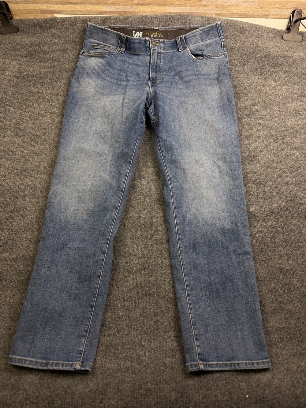 Lee Extreme Motion Straight Leg Men's Jeans Medium Wash Sz 40x32